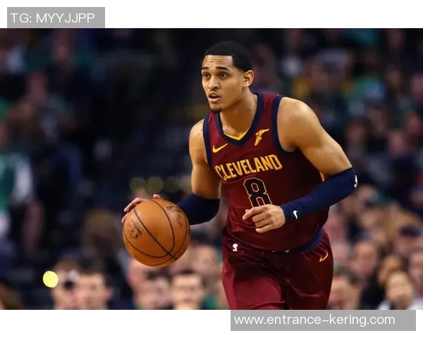 乔丹克拉克森的篮球之路与个人成长探索